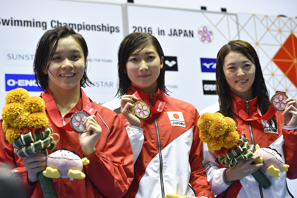 开云-Rookie迎来三赛季出色发挥，皇家马德里观众热烈欢呼！-开云