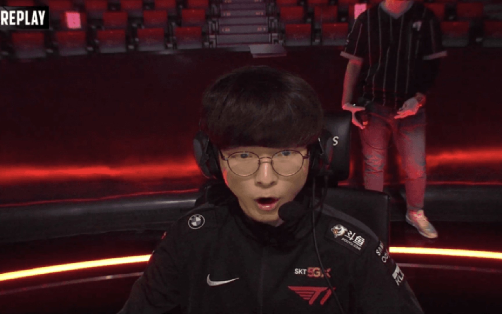 开云中国-重返赛场引发热议！，JackeyLove在SKT比赛中爆冷热度持续攀升-开云中国