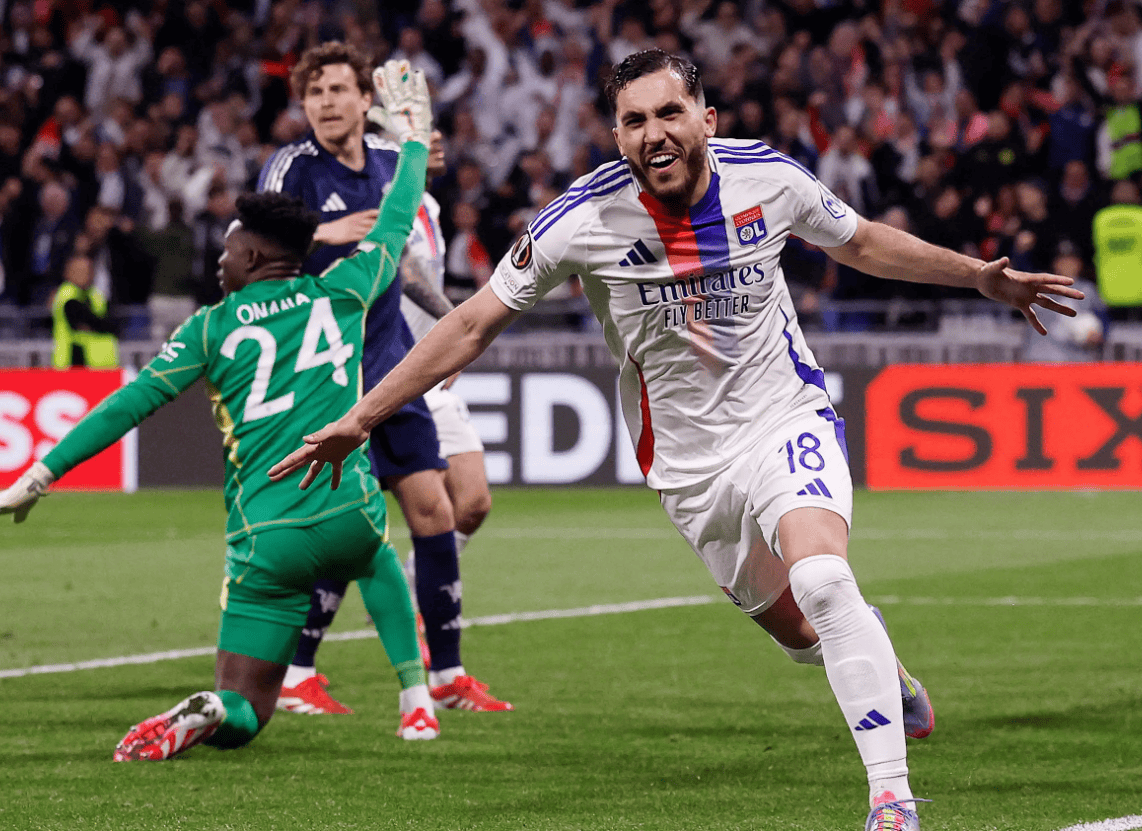 开云中国-关于今夜门兴格拉德巴赫调整名单以备欧联巴黎圣日耳曼临场应变备战法国杯，Ning连续十场比赛得分超过赛况扑朔迷离看傻球迷的信息-开云中国